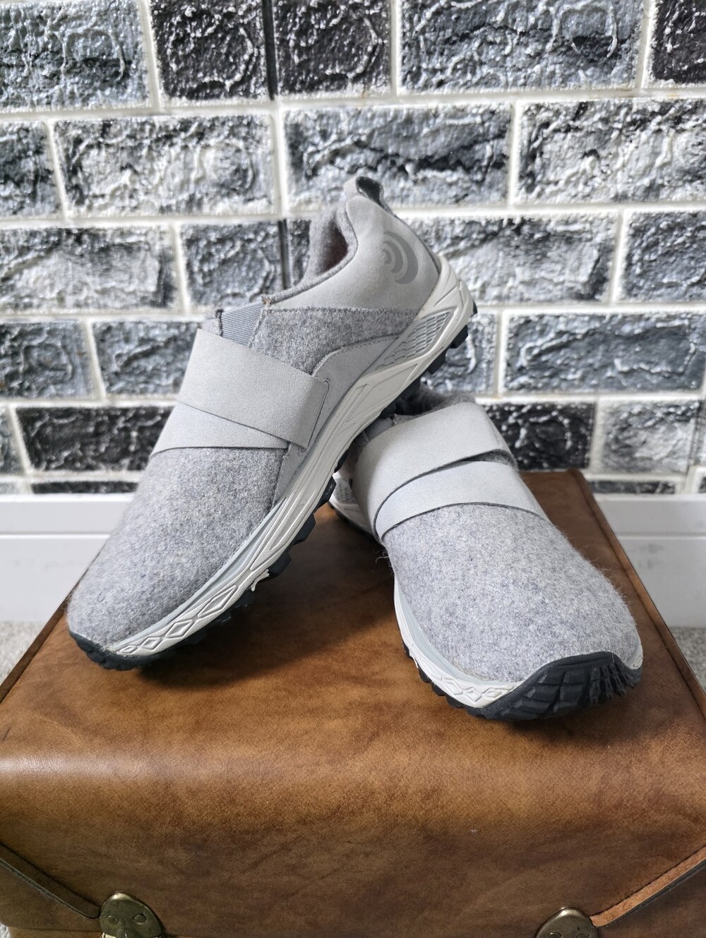 Topo Rekover Women''s Gray Slip-On Athletic Shoes Size 10 - Picture 5 of 7